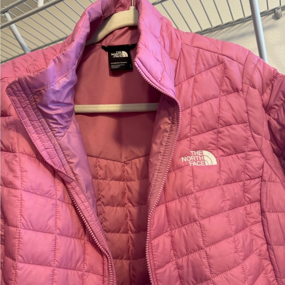 North Face Jacket - Picture 2 of 3